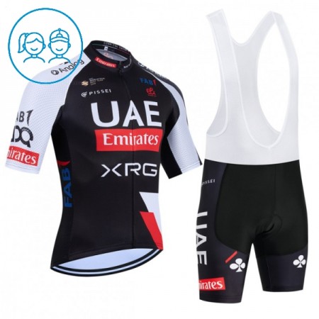 Kind Fietskleding (Fietsshirt + Korte Koersbroek) 2026 UAE TEAM EMIRATES XRG - Zwart Kind Fietskleding (Fietsshirt + Korte Koersbroek) 2026 UAE TEAM EMIRATES XRG - Zwart