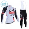 Kind Fietskleding (Fietsshirt Lange Mouw + Lange Koersbroek) 2026 UAE TEAM EMIRATES XRG - Wit Kind Fietskleding (Fietsshirt Lange Mouw + Lange Koersbroek) 2026 UAE TEAM EMIRATES XRG - Wit