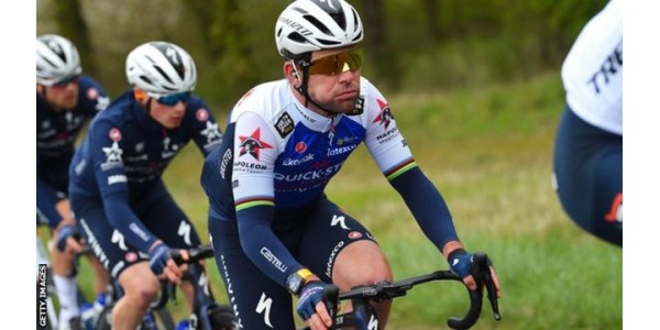 Cavendish kan niet worden afgeleid van Tour de France na overwinning Giro d'Italia
