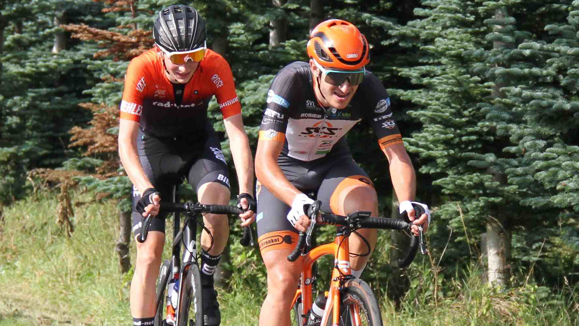 Verschillende krachtige stuurprogramma's sluiten zich aan bij Leopard Pro Cycling